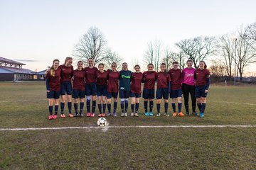 Bild 76 - wBJ Krummesser SV - Holstein Kiel : Ergebnis: 0:3